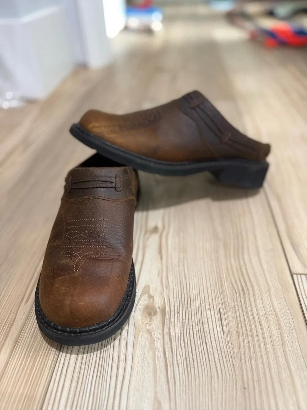 Roper Brown Leather Slip-On‎ Mules
